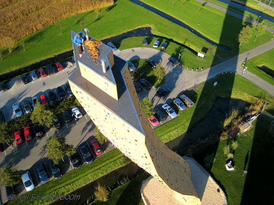 Dinding Panjat Tebing Tertinggi Di Dunia